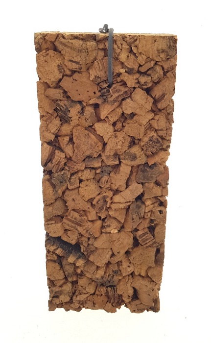 korková destička 14 x 6 cm s drátem